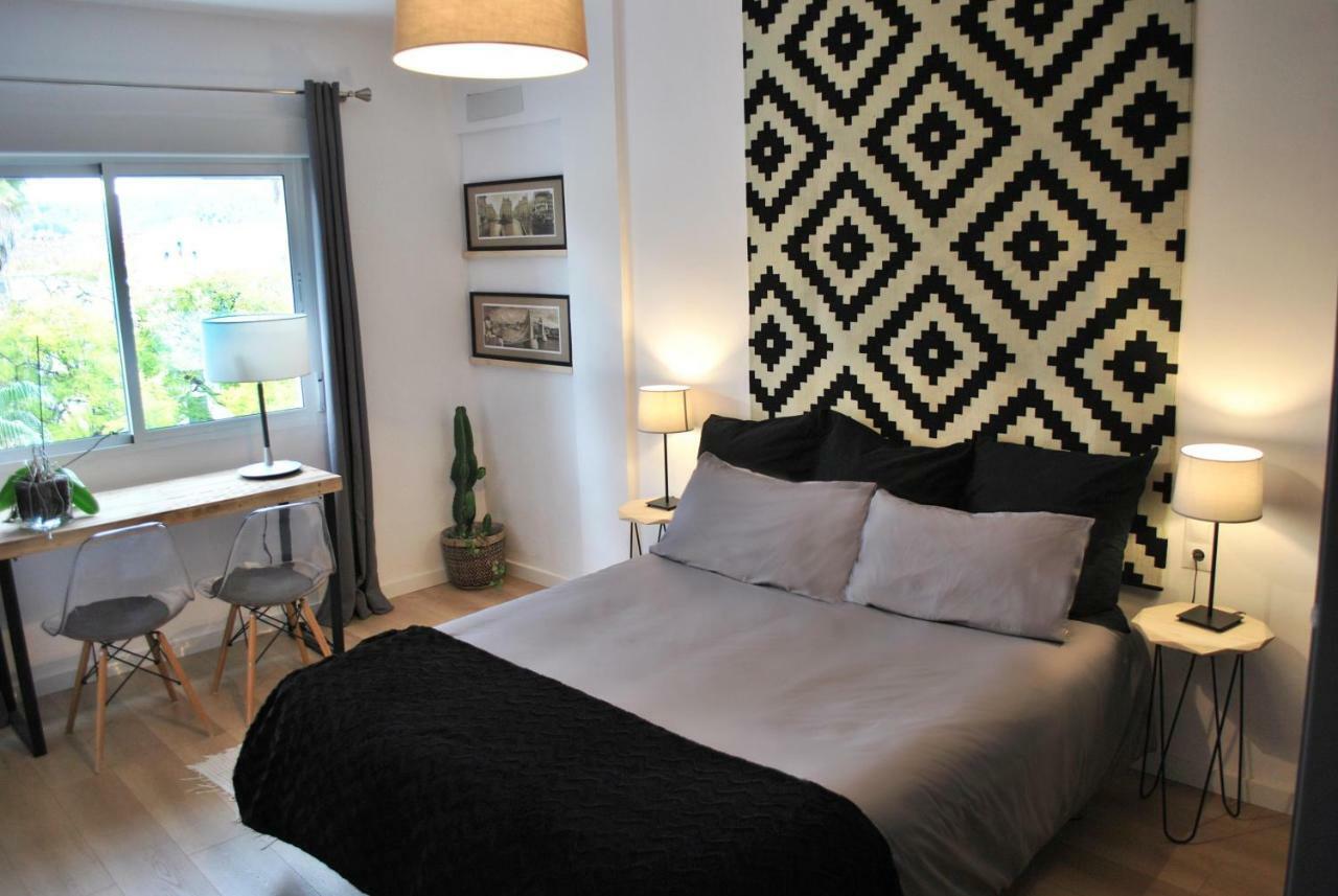 The Boho-Chic Oasis, Lovely City Center Apartment Málaga Buitenkant foto